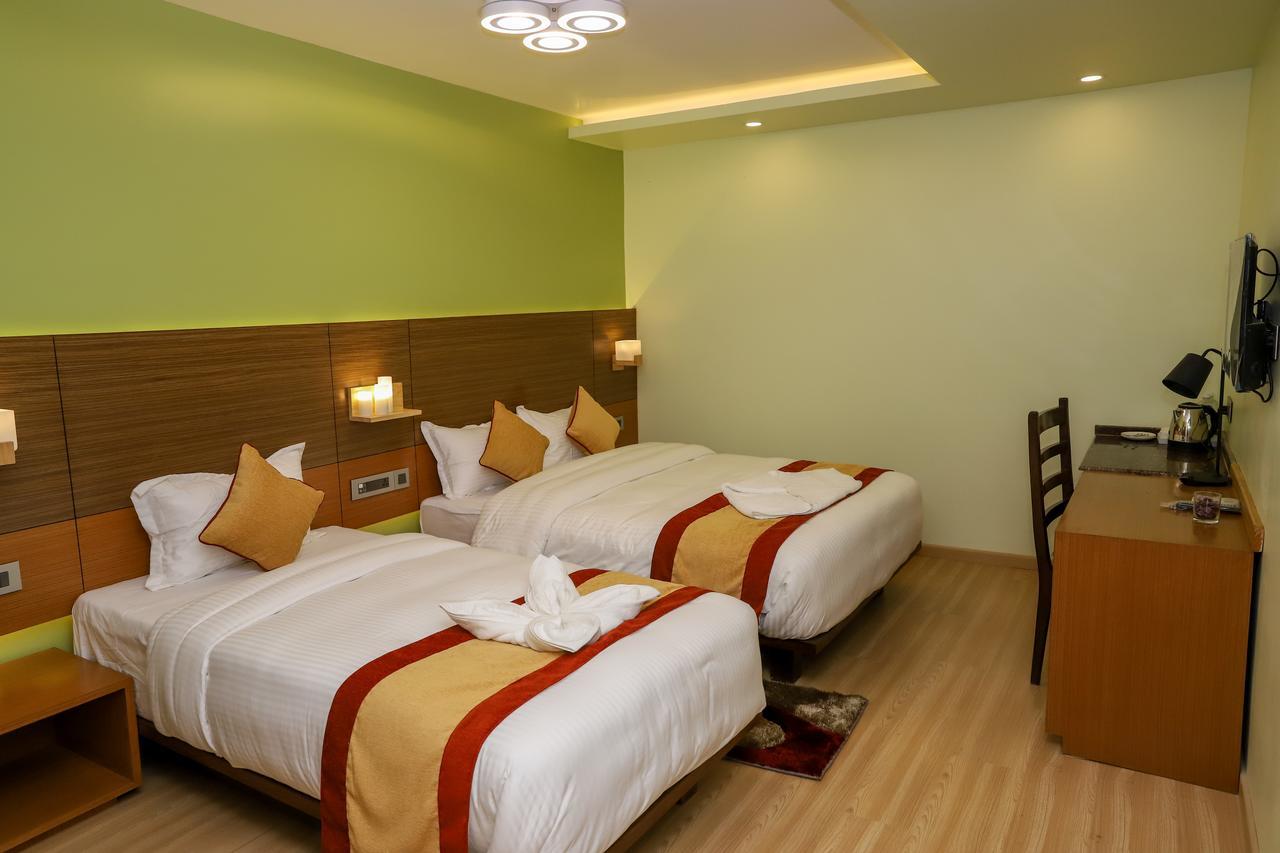 Retro Hotel&Spa Kathmandu Esterno foto