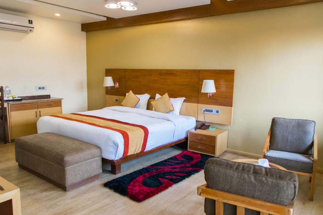 Retro Hotel&Spa Kathmandu Esterno foto